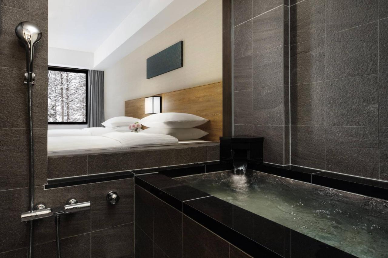 Готель Courtyard By Marriott Хакуба Екстер'єр фото