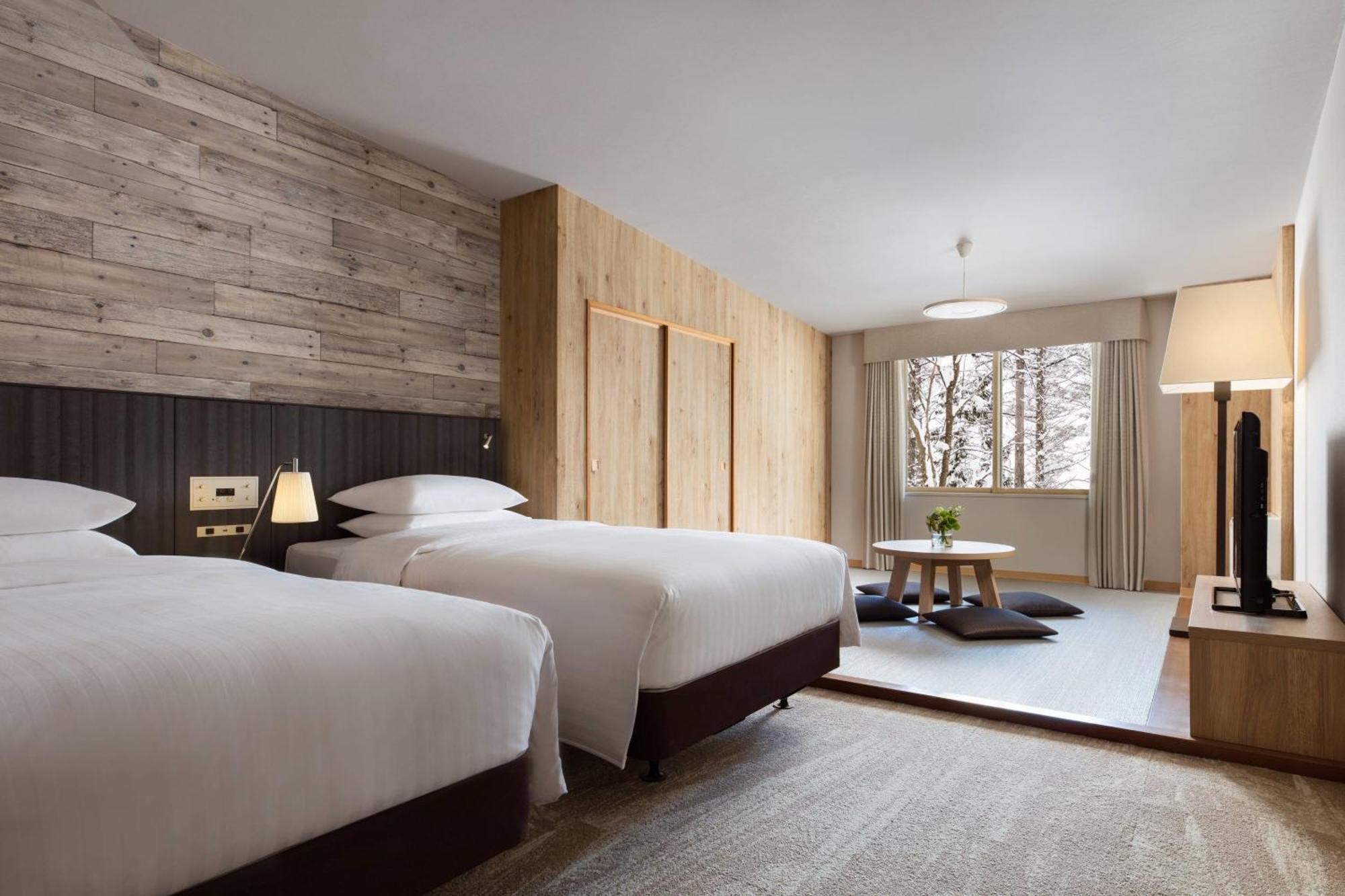 Готель Courtyard By Marriott Хакуба Екстер'єр фото