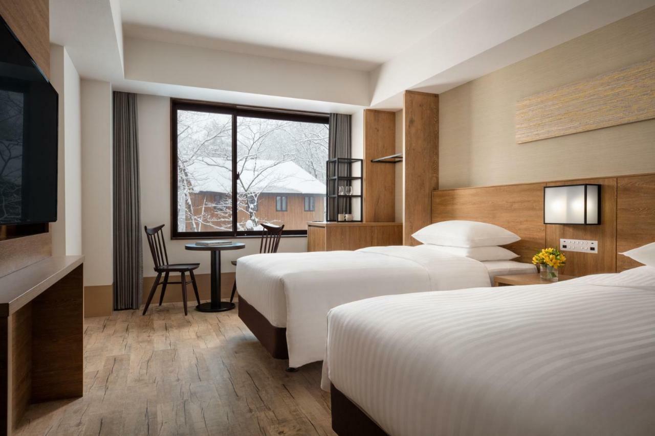 Готель Courtyard By Marriott Хакуба Екстер'єр фото
